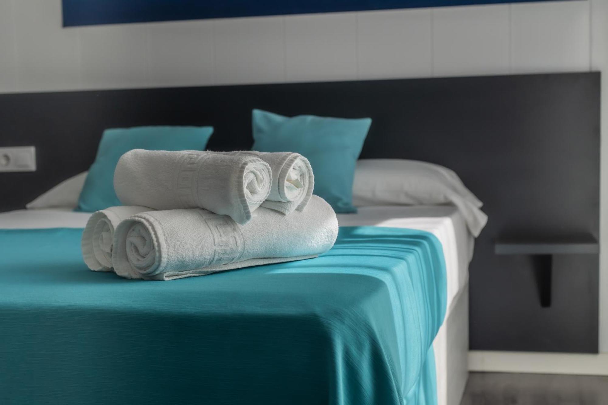 Sunsands Studio Con Balcones 2ºa Playa76 Carihuela Torremolinos Ngoại thất bức ảnh