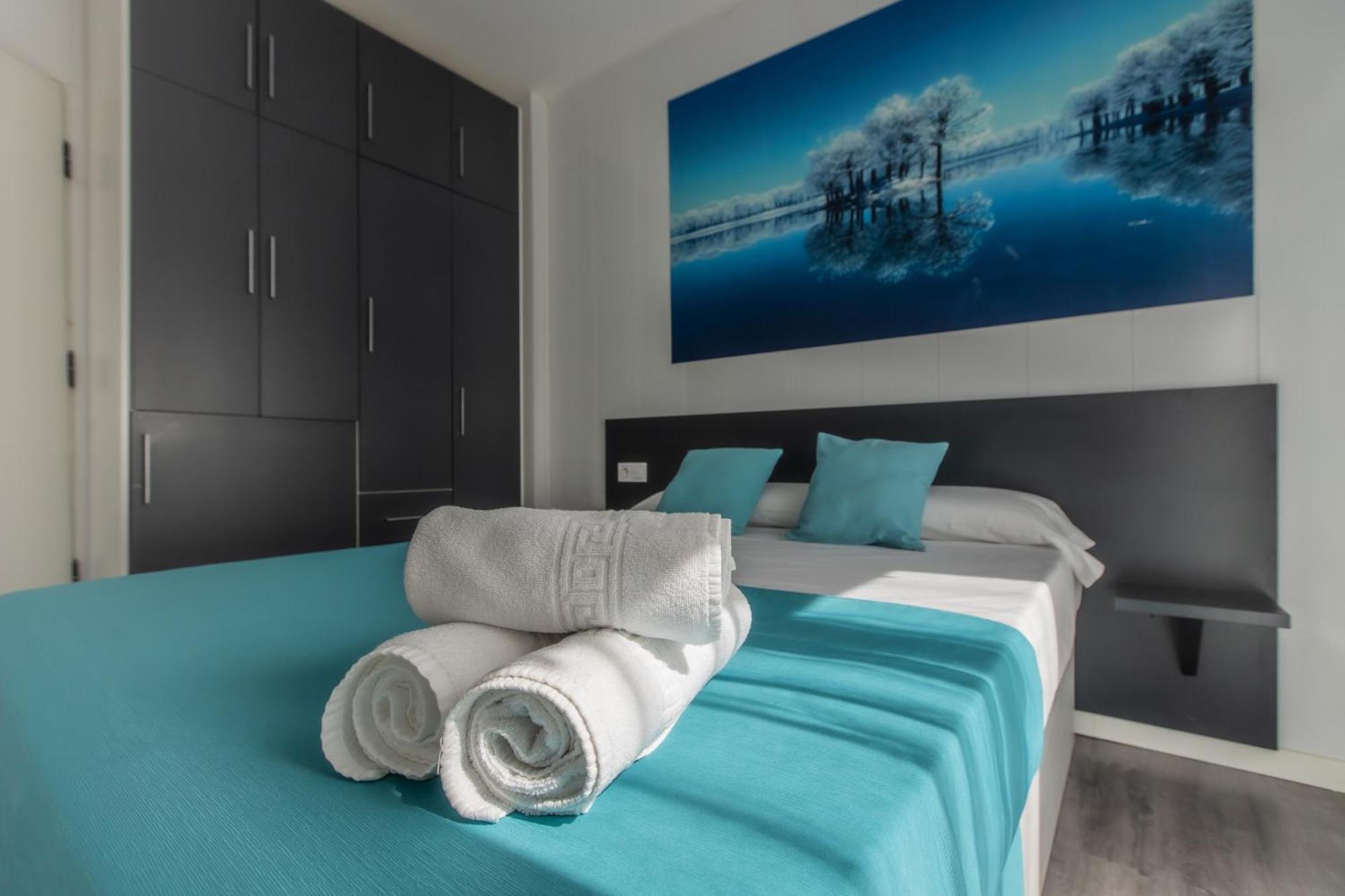 Sunsands Studio Con Balcones 2ºa Playa76 Carihuela Torremolinos Ngoại thất bức ảnh